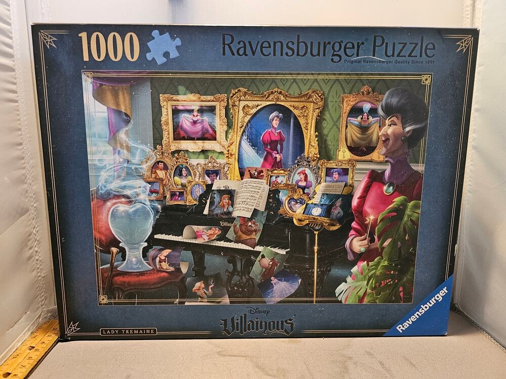 Ravensburger No. 12 000 398 4 - Disney Villainous: Lady Tremaine - 1000Pc Puzzle